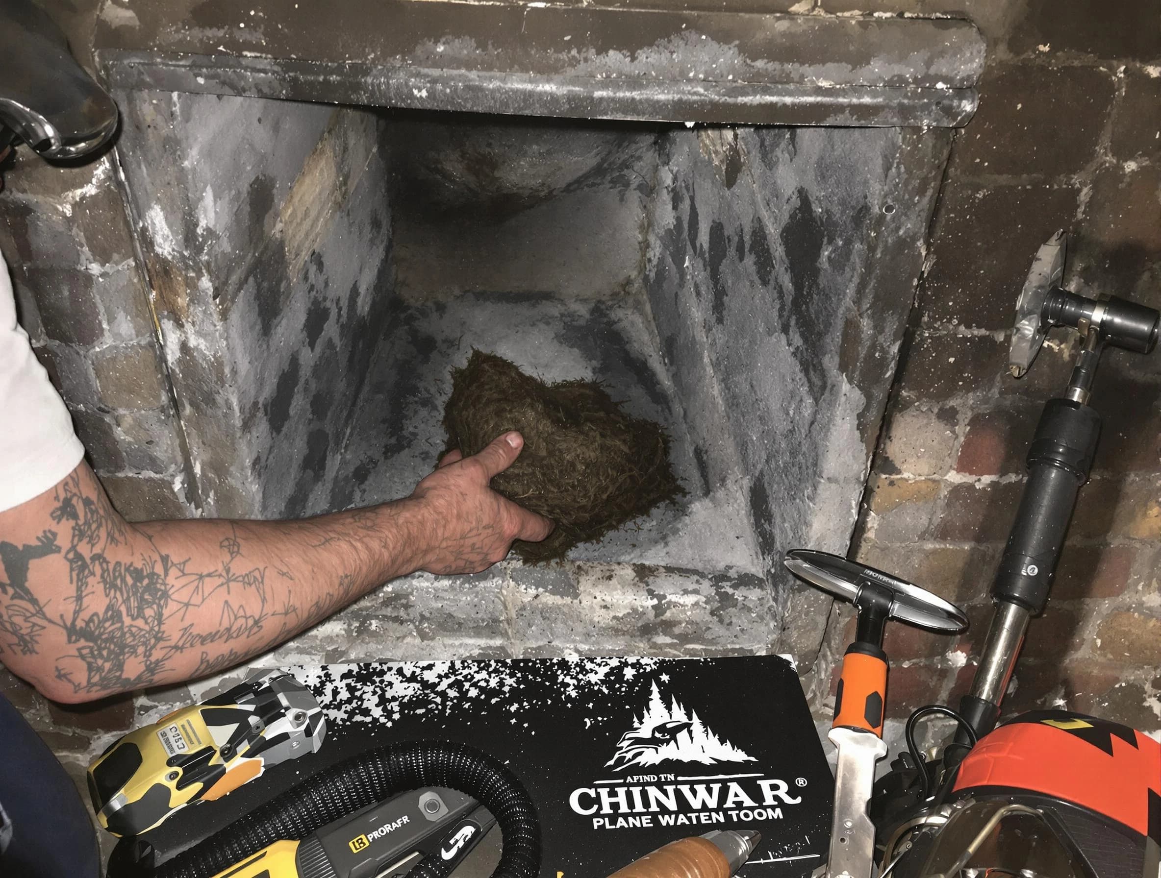 Bethel Acres Chimney Sweep safely removing debris and screening chimney in Bethel Acres, OK